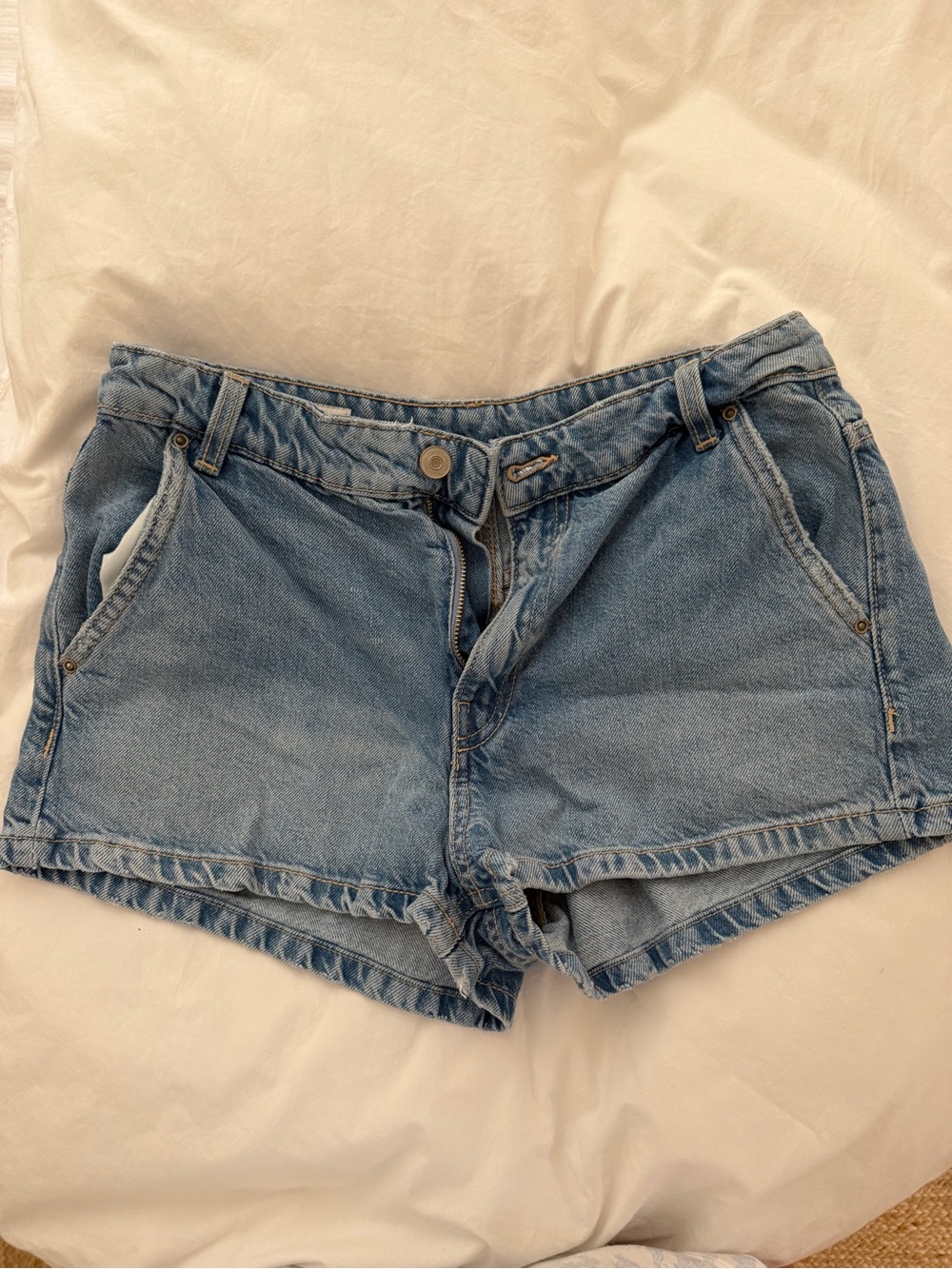 Zara mini denim shorts